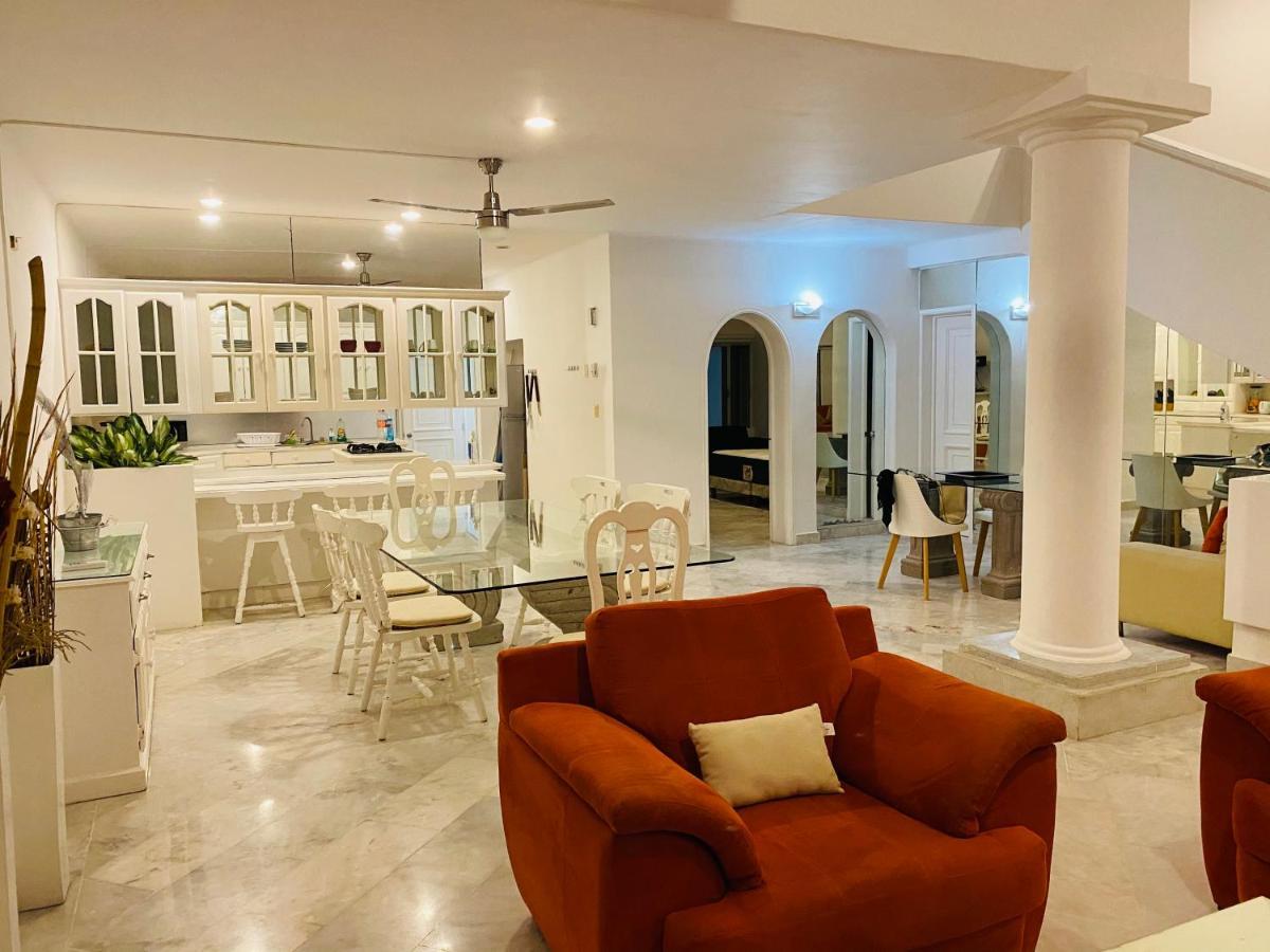 Casa Blanca Zh Kukulkan Mall Cancún Exterior foto